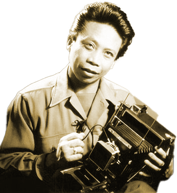 Ricardo Alvarado with camera